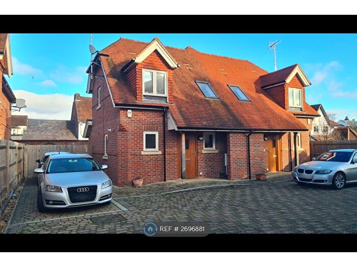 2 Bedroom Semi-Detached House To Rent In Shepard Place, Pangbourne, Reading, RG8