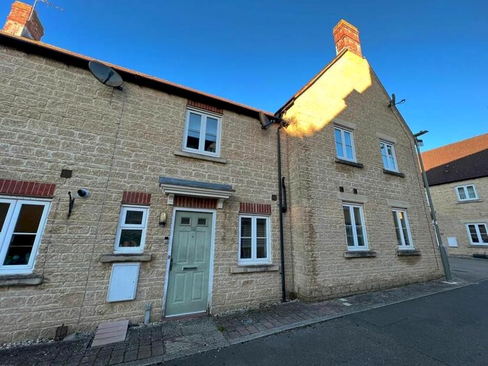 2 Bedroom Terraced House To Rent In Boundary Lane, Carterton, OX18
