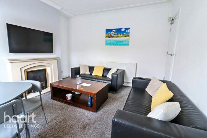 1 Bedroom Terraced House To Rent In Barras Place, Leeds, LS12