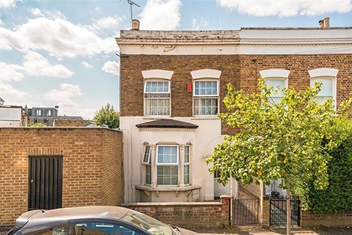 3 Bedroom End Of Terrace House For Sale In Arabin Road, Brockley, SE4