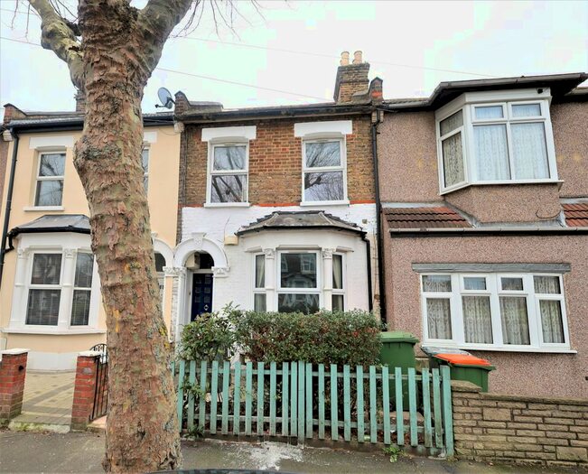 2 Bedroom Flat To Rent In New City Road, London E13