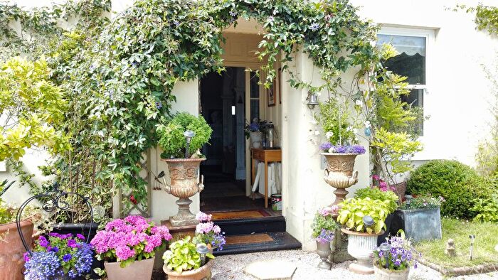 16 Bedroom Detached House For Sale In Teignmouth Road, Torquay, TQ1