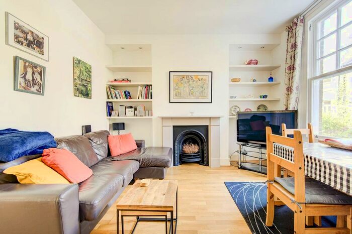 1 Bedroom Flat To Rent In Archel Road, Barons Court, London, W14