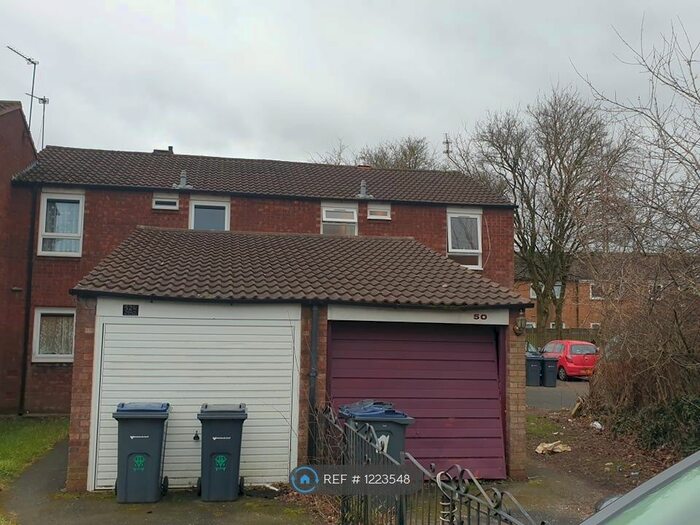 2 Bedroom Semi-Detached House To Rent In Ringwood Drive, Rednal, Birmingham B45