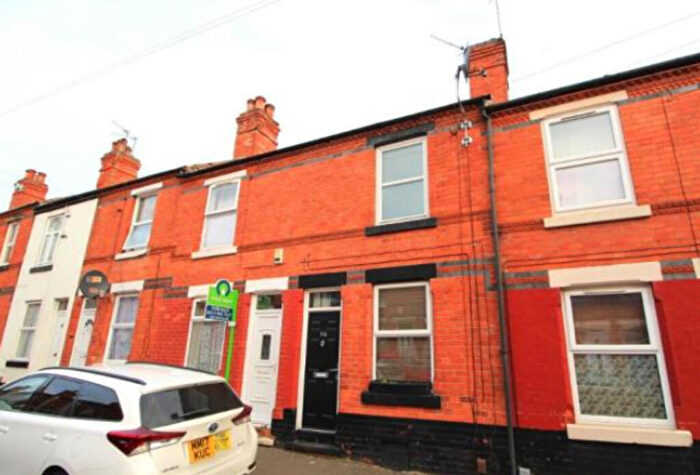 2 Bedroom Terraced House To Rent In Ewart Road, Nottingham, NG7