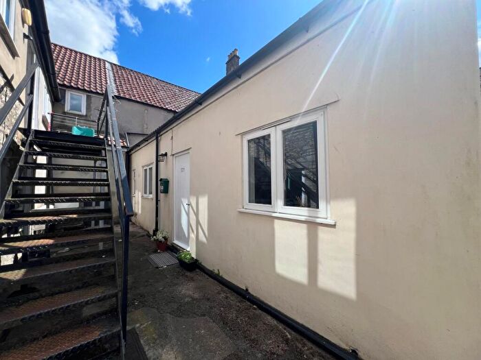 1 Bedroom Apartment For Sale In High Street, Shepton Mallet, BA4