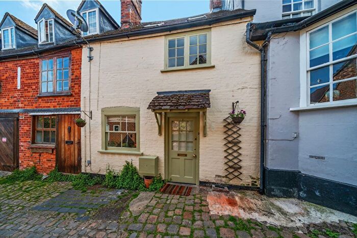 3 Bedroom Cottage To Rent In Alma Place, High Street, Marlborough, SN8