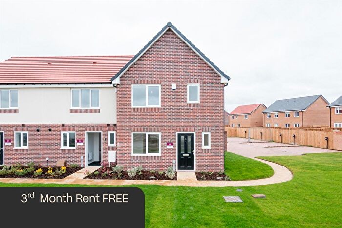 3 Bedroom Semi Detached House To Rent In Watson Drive, Scartho Top, DN33