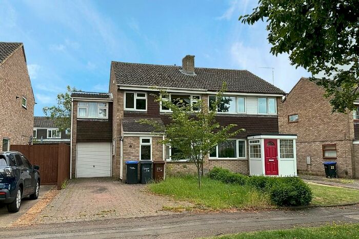 4 Bedroom Semi-Detached House To Rent In Manning Road, Moulton, Northampton, NN3