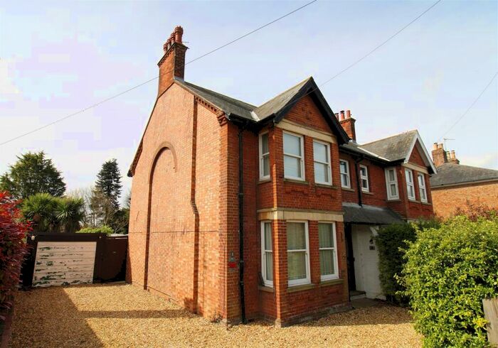 5 Bedroom Semi-Detached House For Sale In Gedney Road, Long Sutton, Spalding, PE12