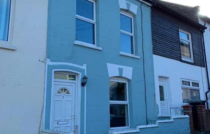 3 Bedroom House To Rent In Bolton Street, Ramsgate, Kent, CT11