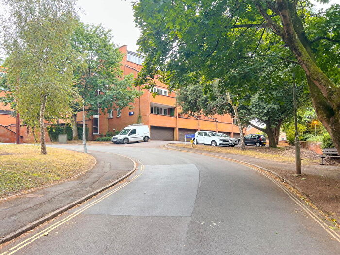 1 Bedroom Flat For Sale In Copplestone Drive, Exeter, EX4