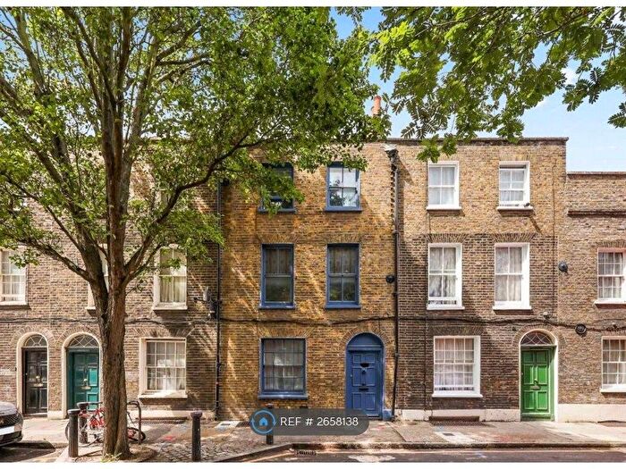 4 Bedroom Terraced House To Rent In Myrdle Street, London, E1