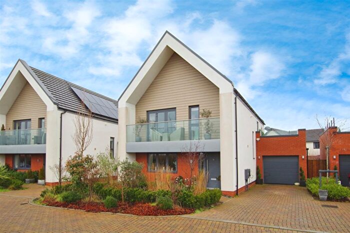 4 Bedroom Detached House For Sale In Van Erp Close, Tadpole Garden Village, Swindon, SN25