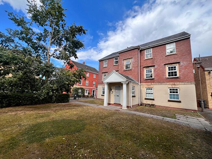 2 Bedroom Flat To Rent In Trundalls Lane, Shirley, Solihull, B90