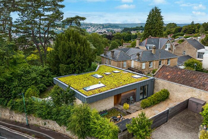 3 Bedroom House To Rent In Entry Hill Park, Bath, BA2