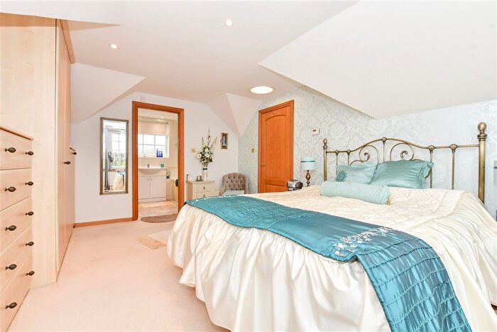 4 Bedroom Detached House For Sale In Lighthouse Road, St Margarets Bay, Dover, Kent, CT15