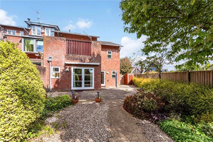 3 Bedroom End Of Terrace House For Sale In Friary Gardens, Winchester, Hampshire, SO23