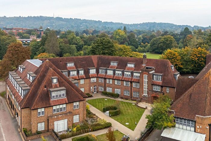 2 Bedroom Flat For Sale In Lesbourne Road, Linden Court Lesbourne Road, RH2