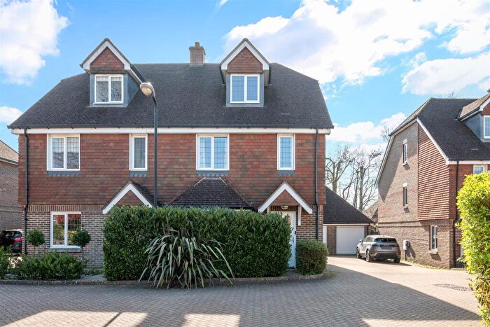 4 Bedroom Semi-Detached House For Sale In Birch Close, Banstead, SM7