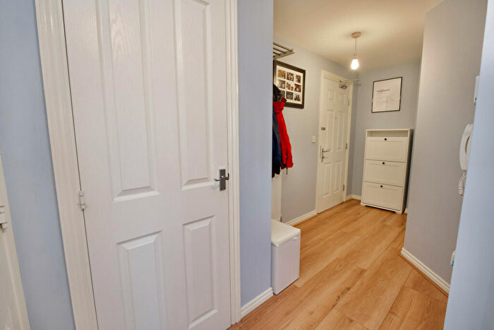 2 Bedroom Apartment For Sale In Signals Drive, Coventry, CV3