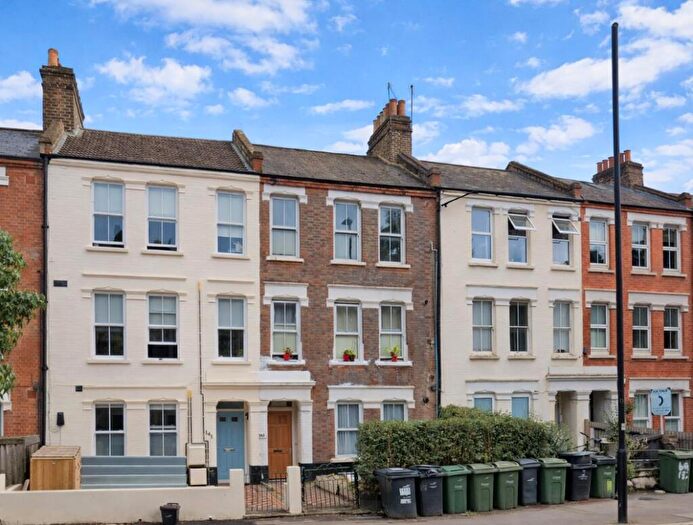 1 Bedroom Flat For Sale In Flat, A Coldharbour Lane, London, SE5