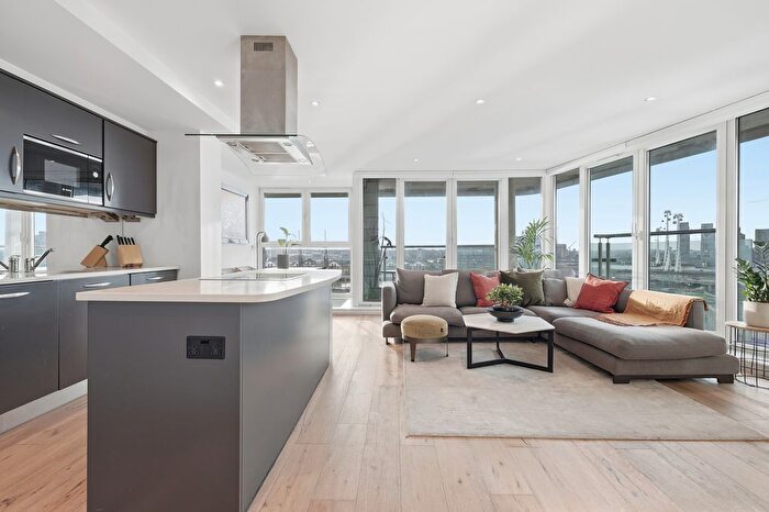 2 Bedroom Flat For Sale In Oxygen Building, Royal Victoria, E16