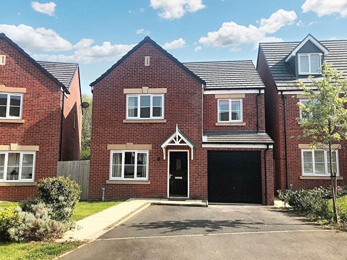 4 Bedroom Detached House To Rent In Ainscough Drive, Burscough, L40