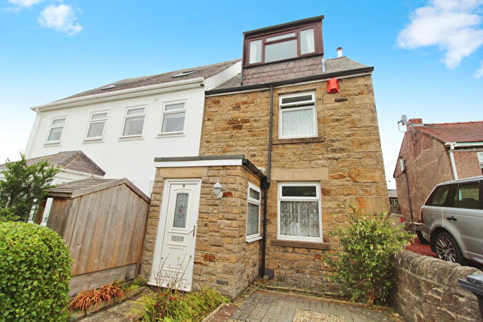 3 Bedroom Semi Detached House For Sale In Drawback, Prudhoe, NE42
