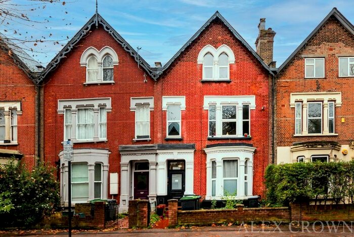 Studio To Rent In Upper Tollington Park, London, N4