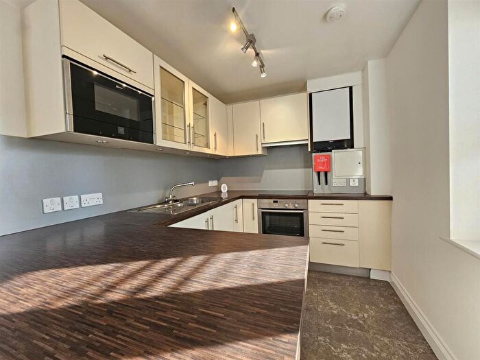 2 Bedroom Flat To Rent In Flat, Old Paper Mill, Ditton Walk, Cambridge, CB5