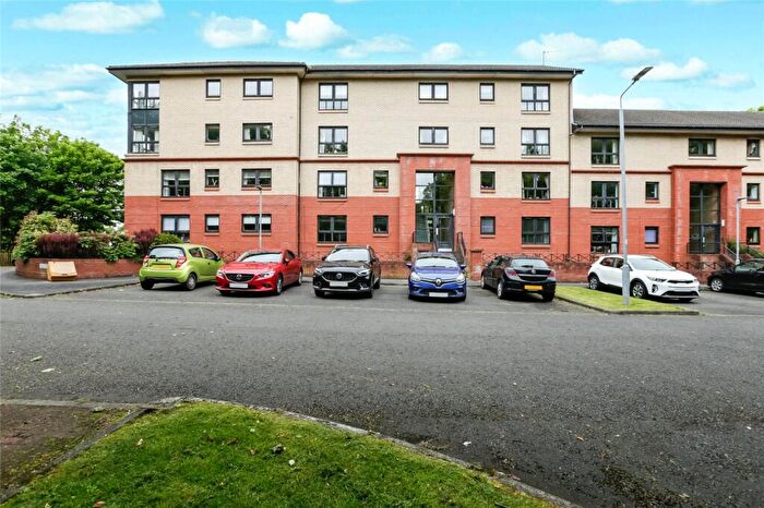 2 Bedroom Flat For Sale In Auldburn Place, Glasgow, G43