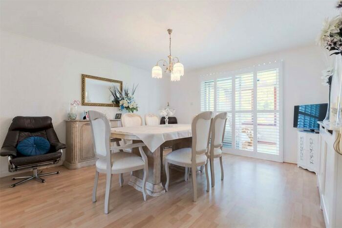 3 Bedroom Detached House For Sale In Hill Road, Stonehouse, Larkhall, South Lanarkshire, ML9