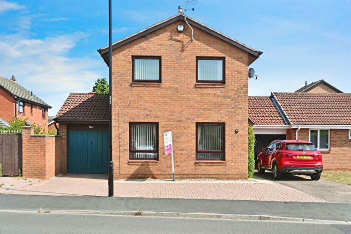 3 Bedroom Detached House For Sale In Thorpe Hall Road, Kirk Sandall, Doncaster, DN3