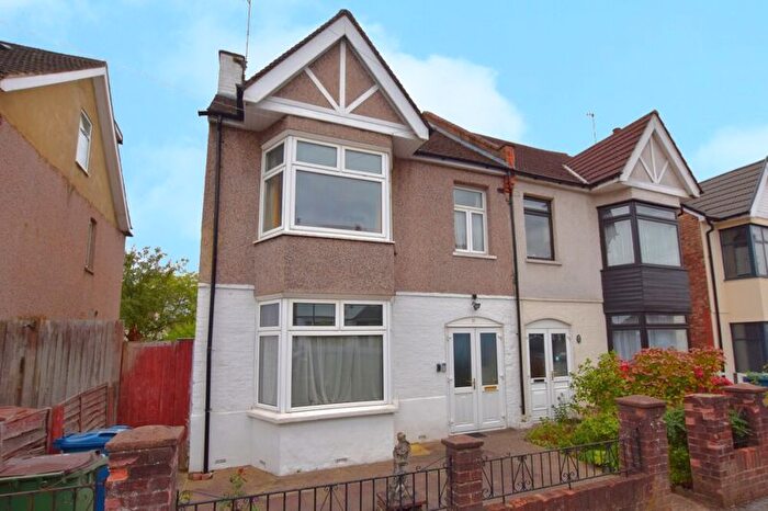 4 Bedroom Semi-Detached House For Sale In Chandos Road, Harrow, HA1