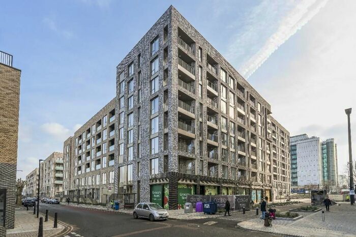 2 Bedroom Flat To Rent In Blair Street, London, E14