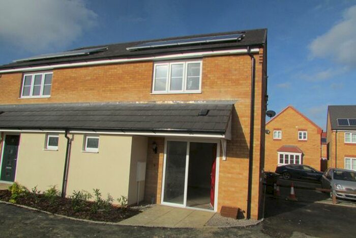 1 Bedroom Mews To Rent In Anglesey Way, Peterborough, PE6