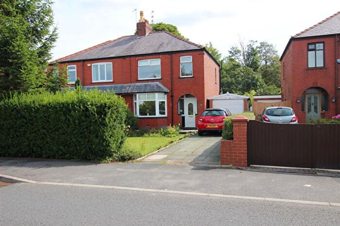 3 Bedroom Semi-Detached House To Rent In Bleak Hill Road, St. Helens, WA10
