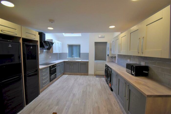 6 Bedroom Terraced House To Rent In Tiverton Road Selly Oak, B29