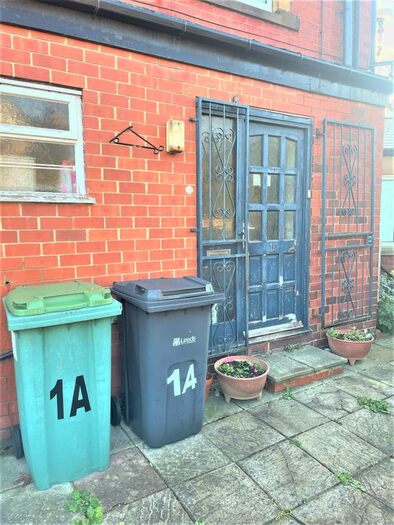 2 Bedroom Maisonette To Rent In Kepstorn Road, Far Headingley, Leeds, LS16