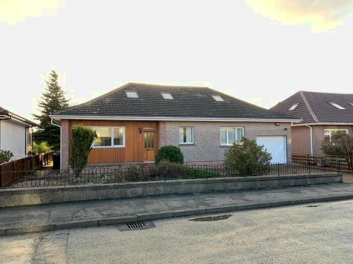 4 Bedroom Detached House To Rent In Hillview Terrace, Cults, Aberdeen AB15