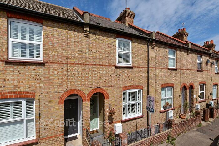 2 Bedroom Terraced House For Sale In St. John's Road, Carshalton, Surrey, SM5