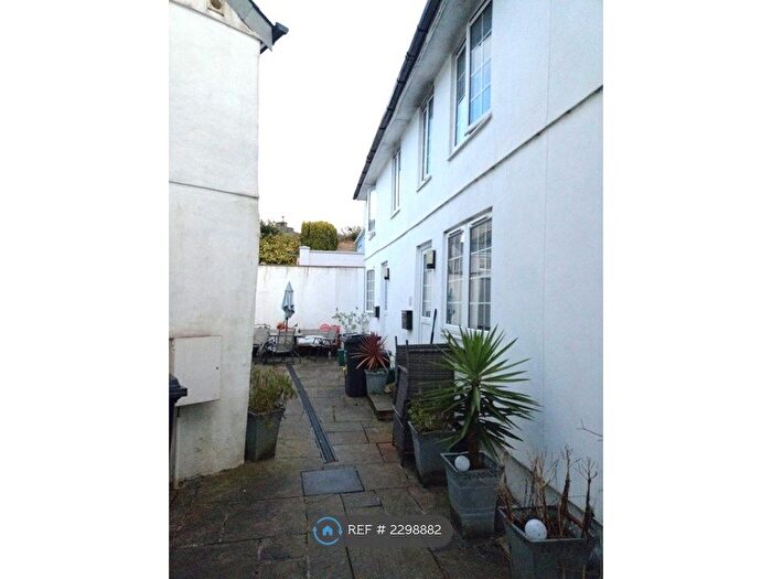 1 Bedroom Terraced House To Rent In Newport, Callington, PL17