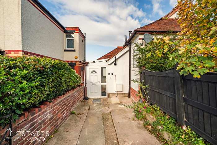 1 Bedroom Semi-Detached Bungalow For Sale In Melyd Avenue, Prestatyn, LL19