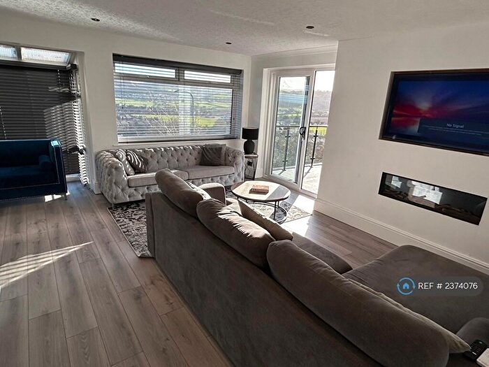 3 Bedroom Semi-Detached House To Rent In Ormeside, Llandudno, LL30