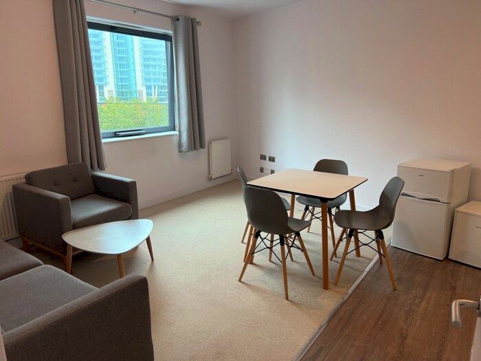 2 Bedroom Flat To Rent In Summer Lane, Honduras Wharf, B19