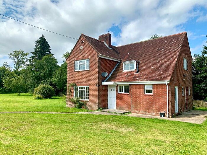 3 Bedroom Detached House For Sale In Merry Orchard, Bramshaw, Lyndhurst, Hampshire, SO43