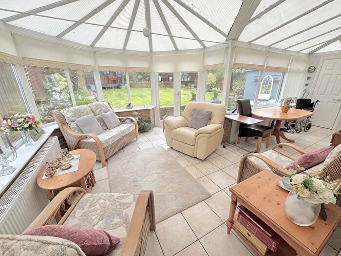 2 Bedroom Bungalow For Sale In Broadwater Avenue, Lilliput, Poole, BH14
