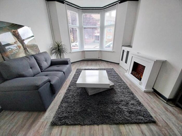 3 Bedroom Property To Rent In Mill Road, Cardiff, CF5