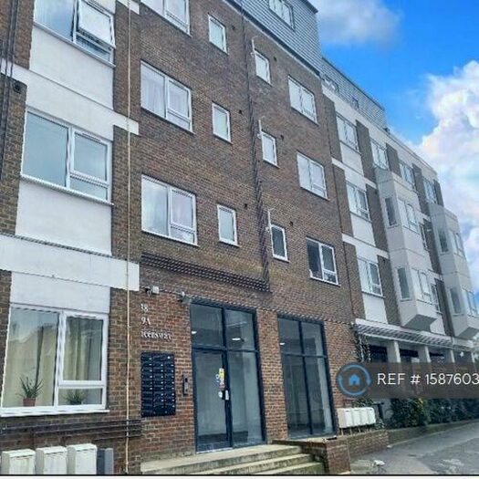 2 Bedroom Penthouse To Rent In Queensway, Bletchley, Milton Keynes, MK2